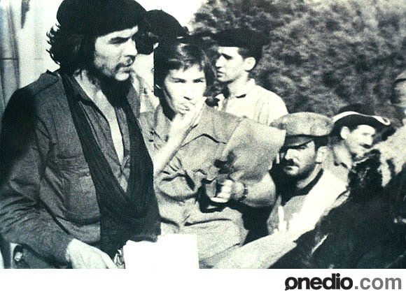 Çe Gevaranı kim öldürüb – Sənədlər